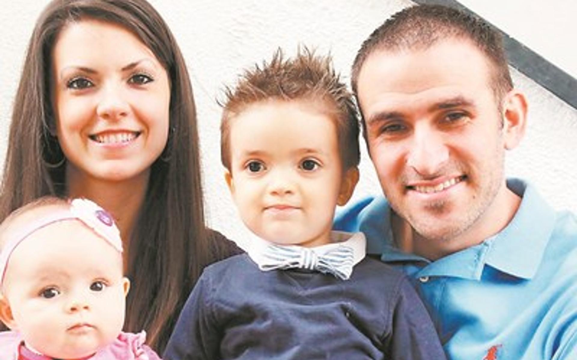 Aldo Leon and family
