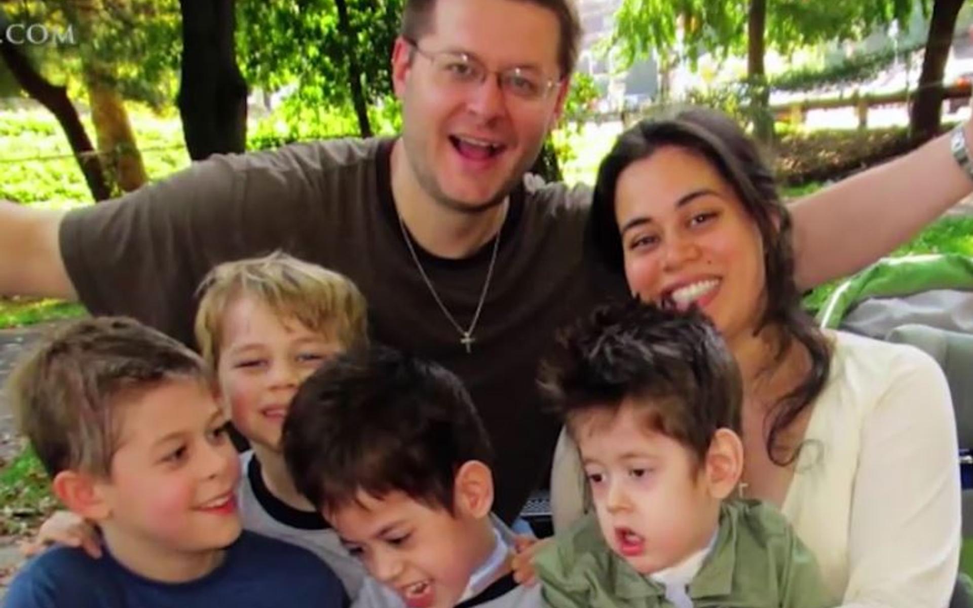 David Wood mit seiner Familie