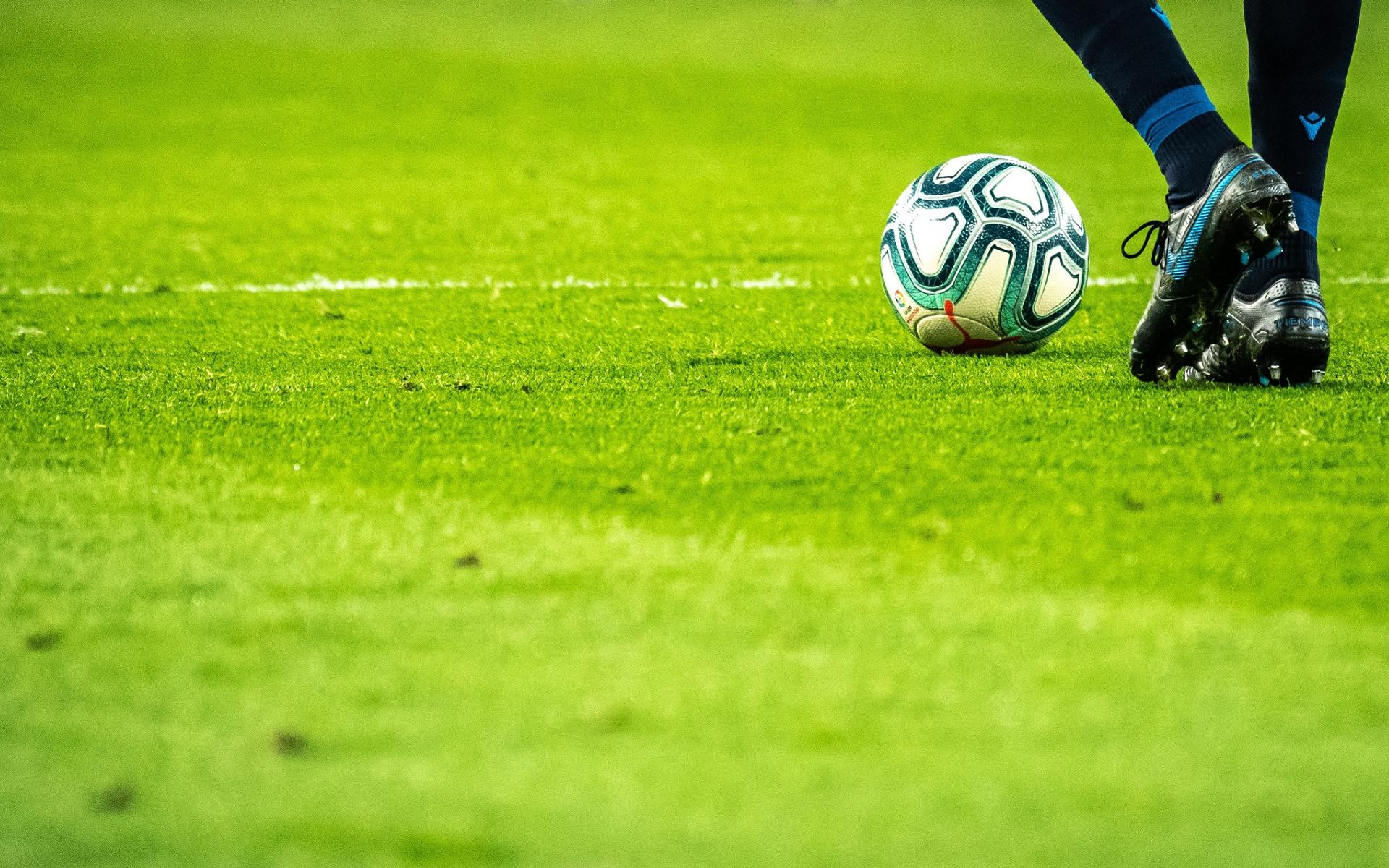 Fussball spielen