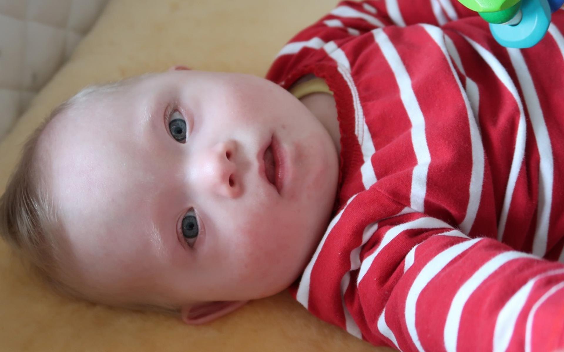 Noam als Baby