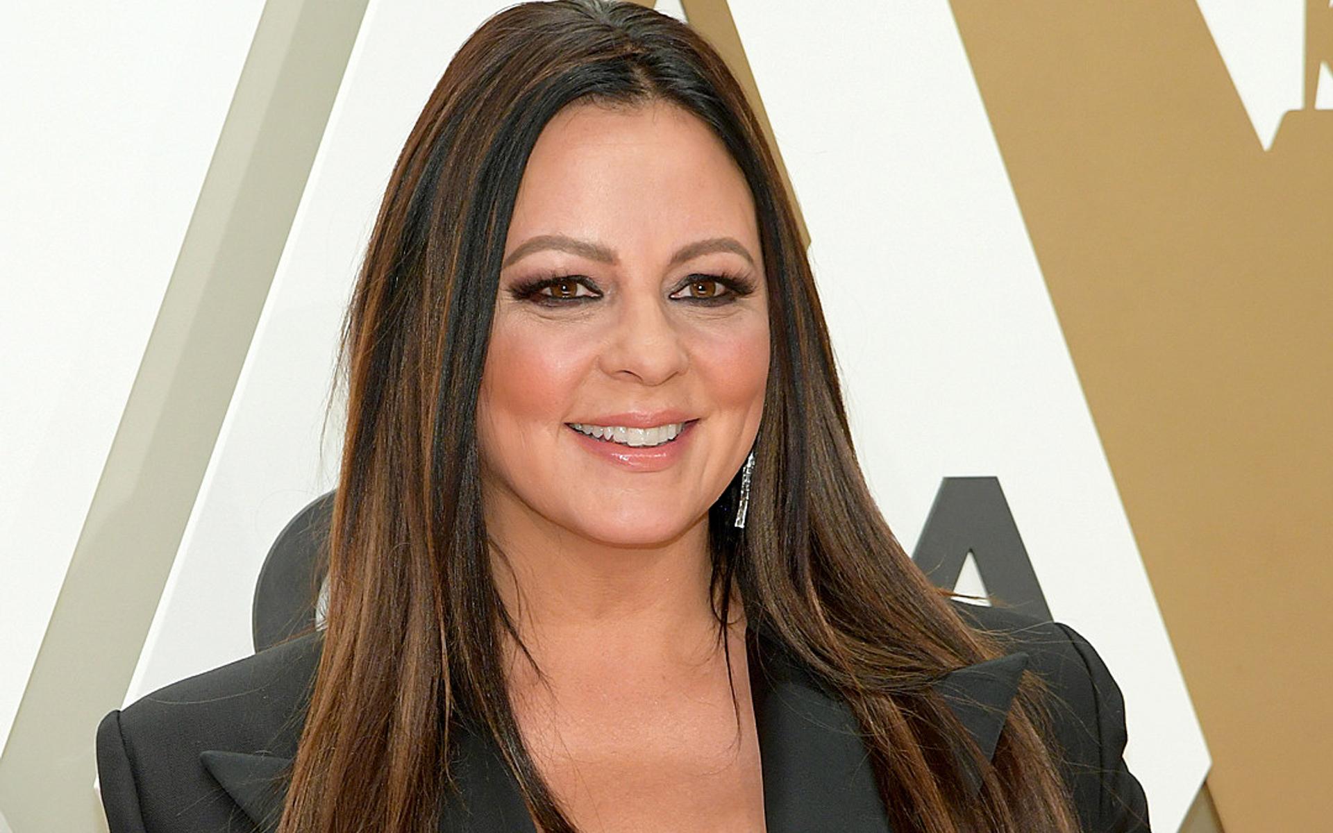 Sara Evans