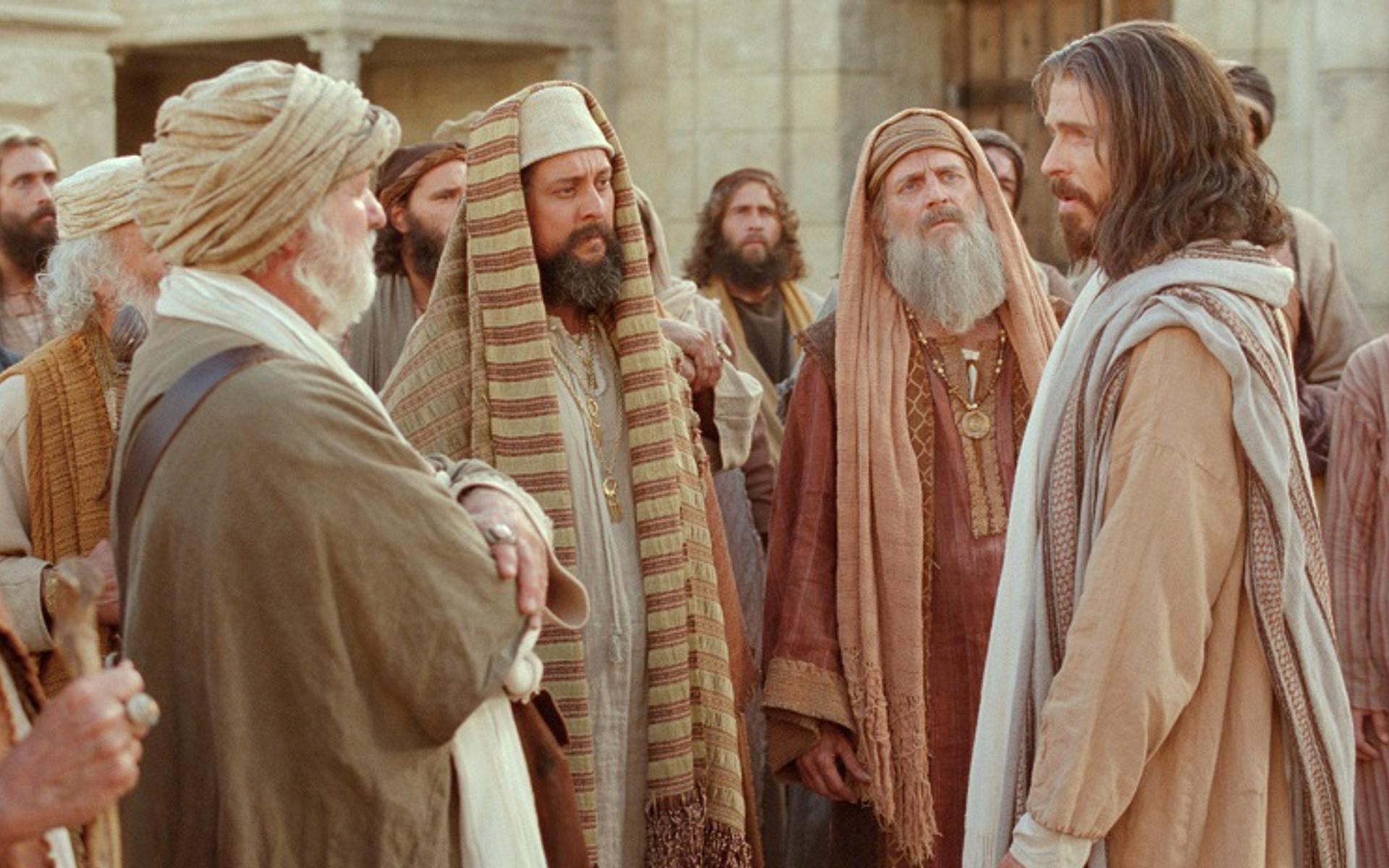 Filmausschnitt aus Son of God: Jesus im Gespräch mit dem Pharisäern
