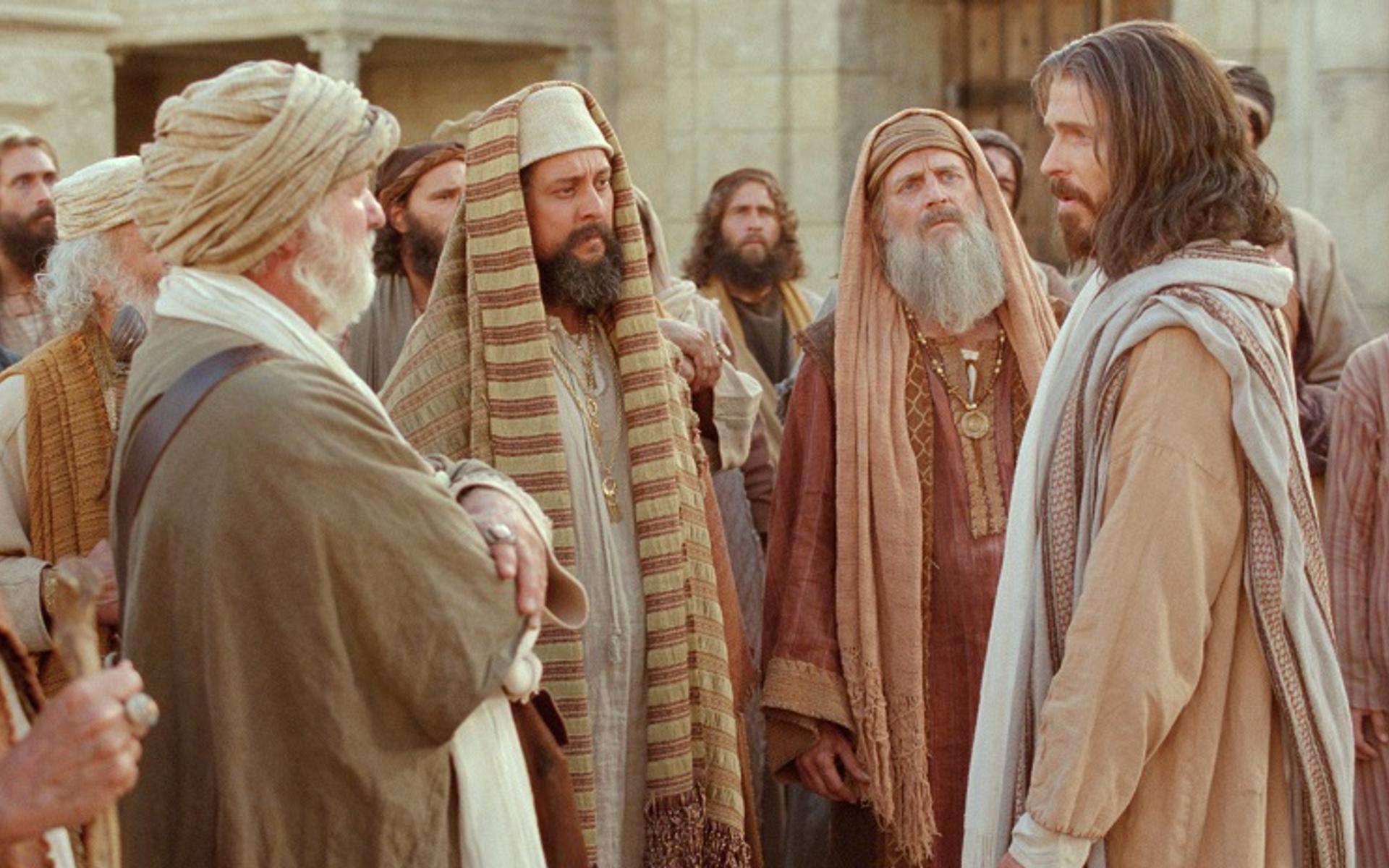 Filmausschnitt aus Son of God: Jesus im Gespräch mit dem Pharisäern