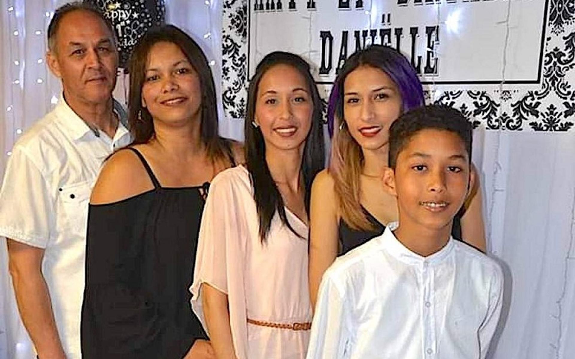 Francisco Cornelius mit seiner Familie