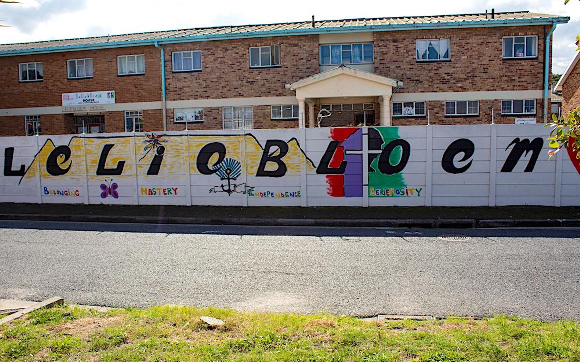Leliebloem House