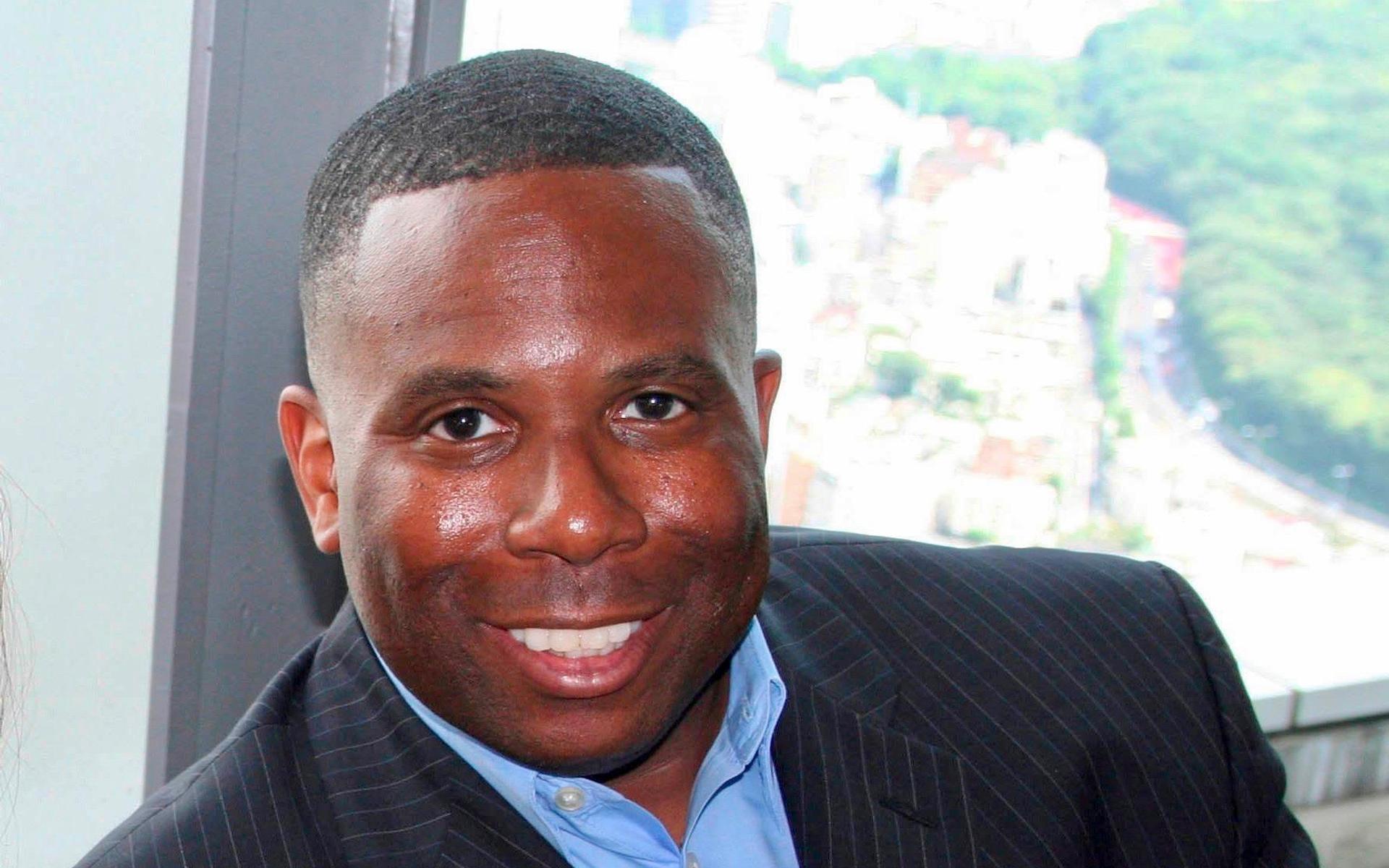 Greg McKenzie