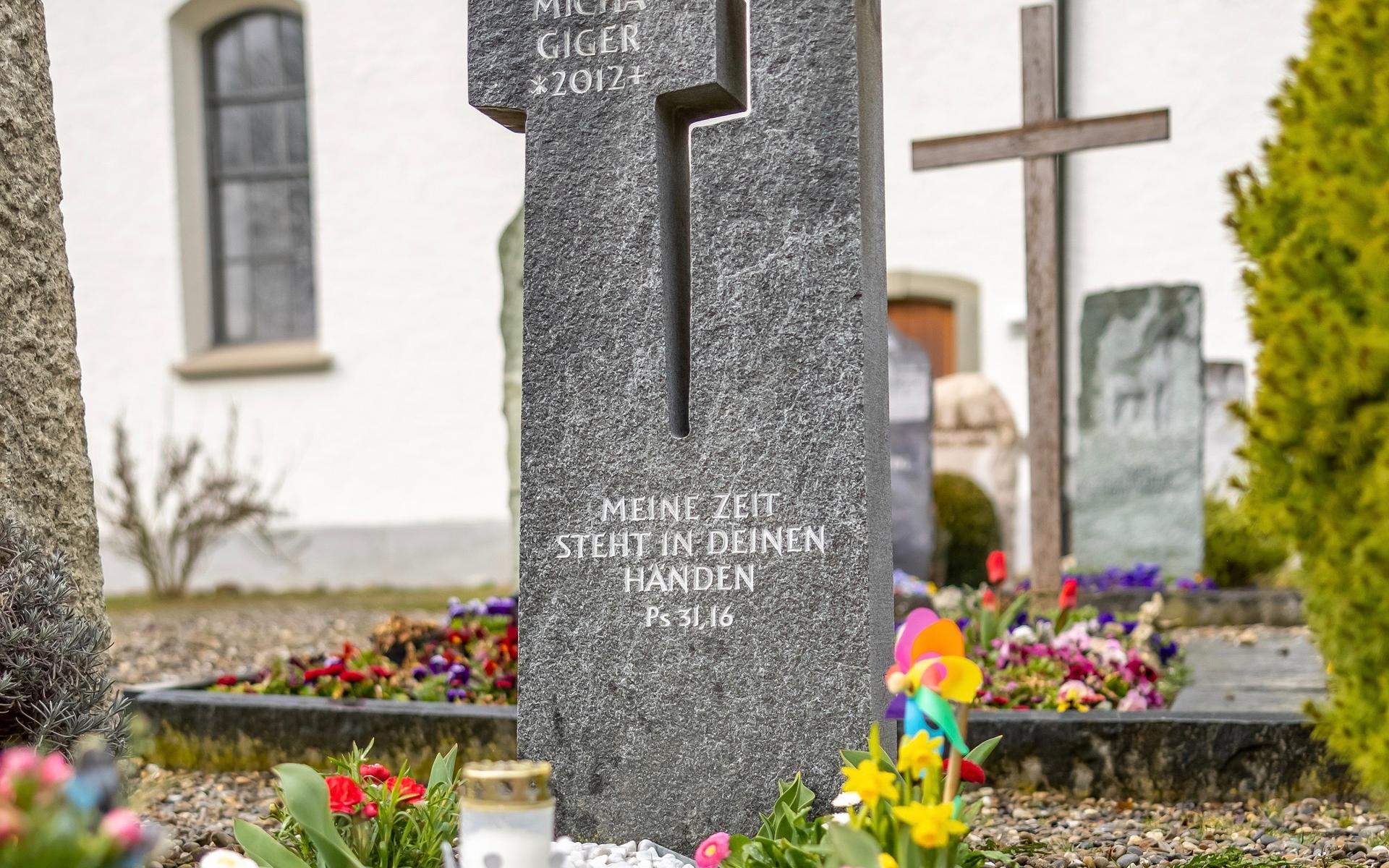 Grabstein von Micha Giger