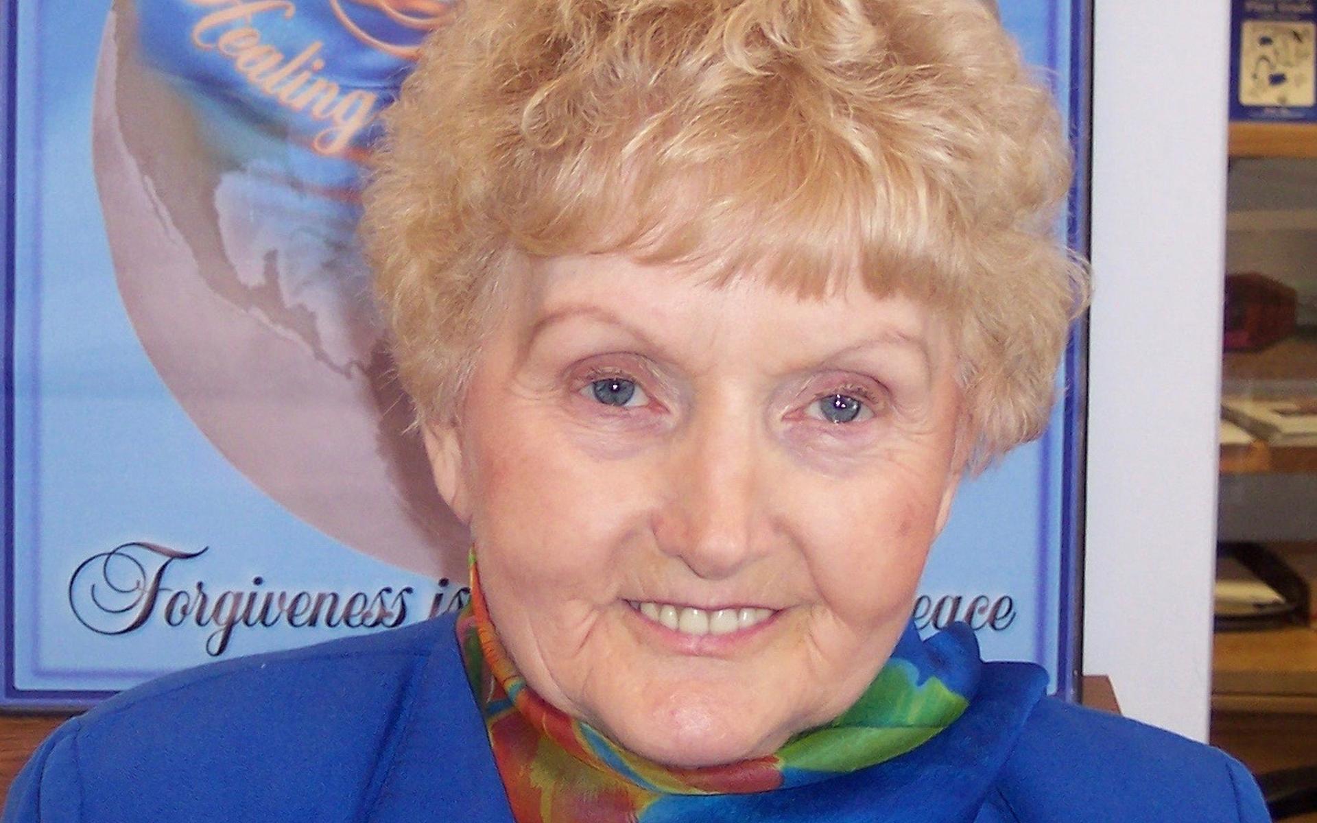 Eva Mozes