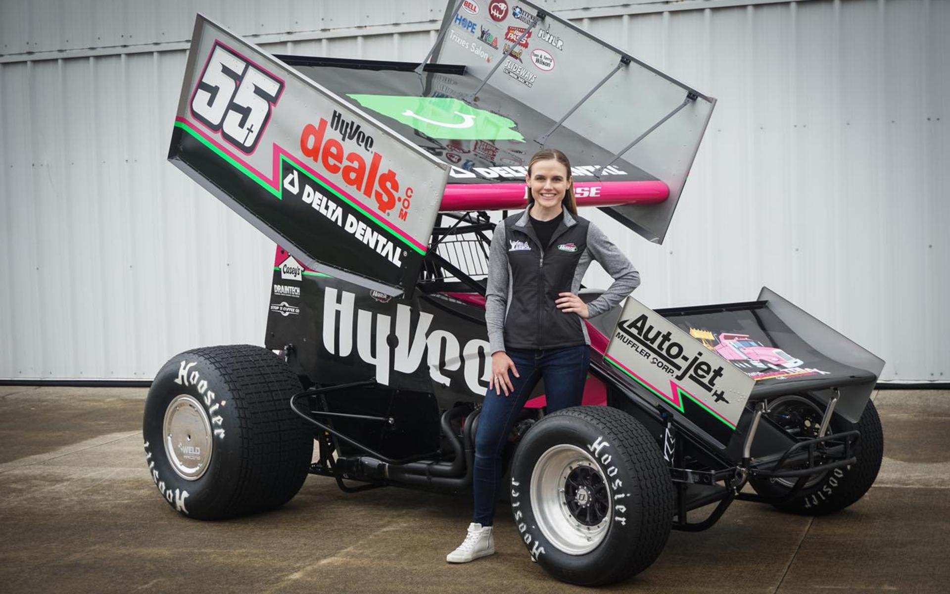 McKenna mit ihrem Sprint-Car