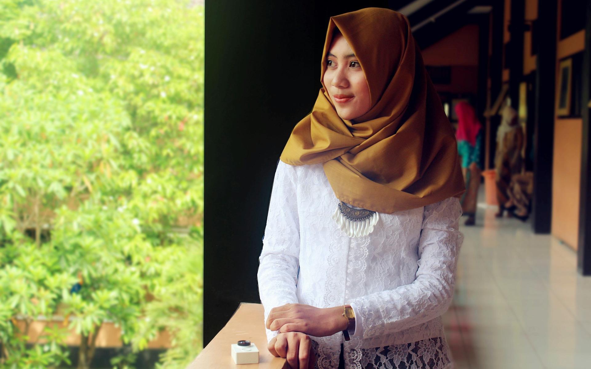 Indonesische Muslimin bekehrt sich zum Christentum