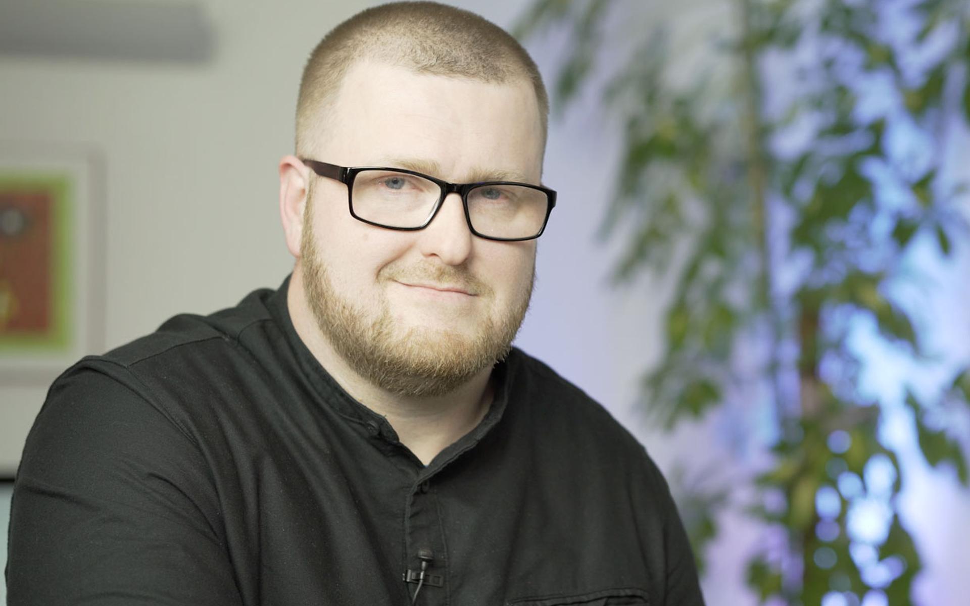 Dawid erzäht bei WunderHeuteTV von seinen erlebten Wundern.