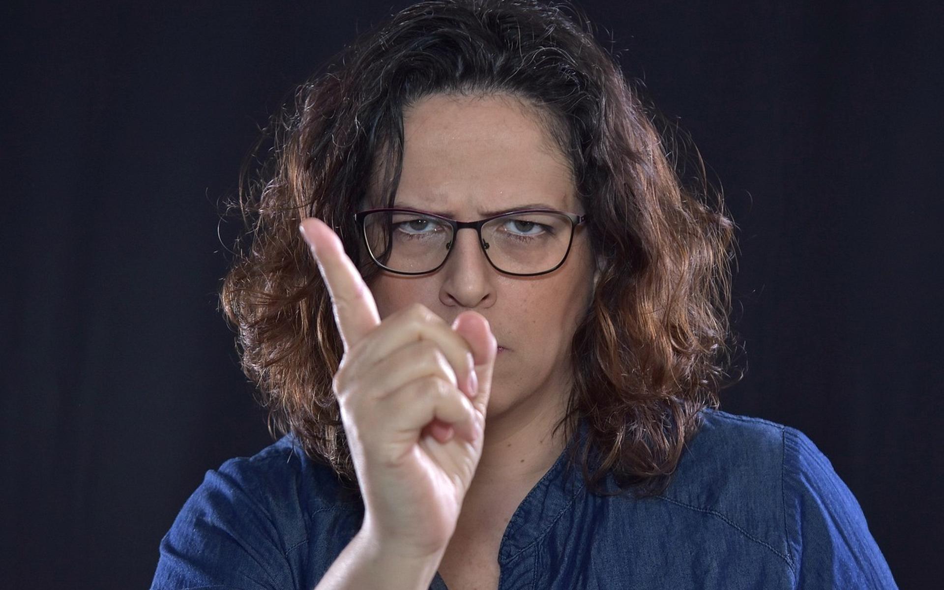 Nörgeln kann anstrangend werden für die Mitmenschen.