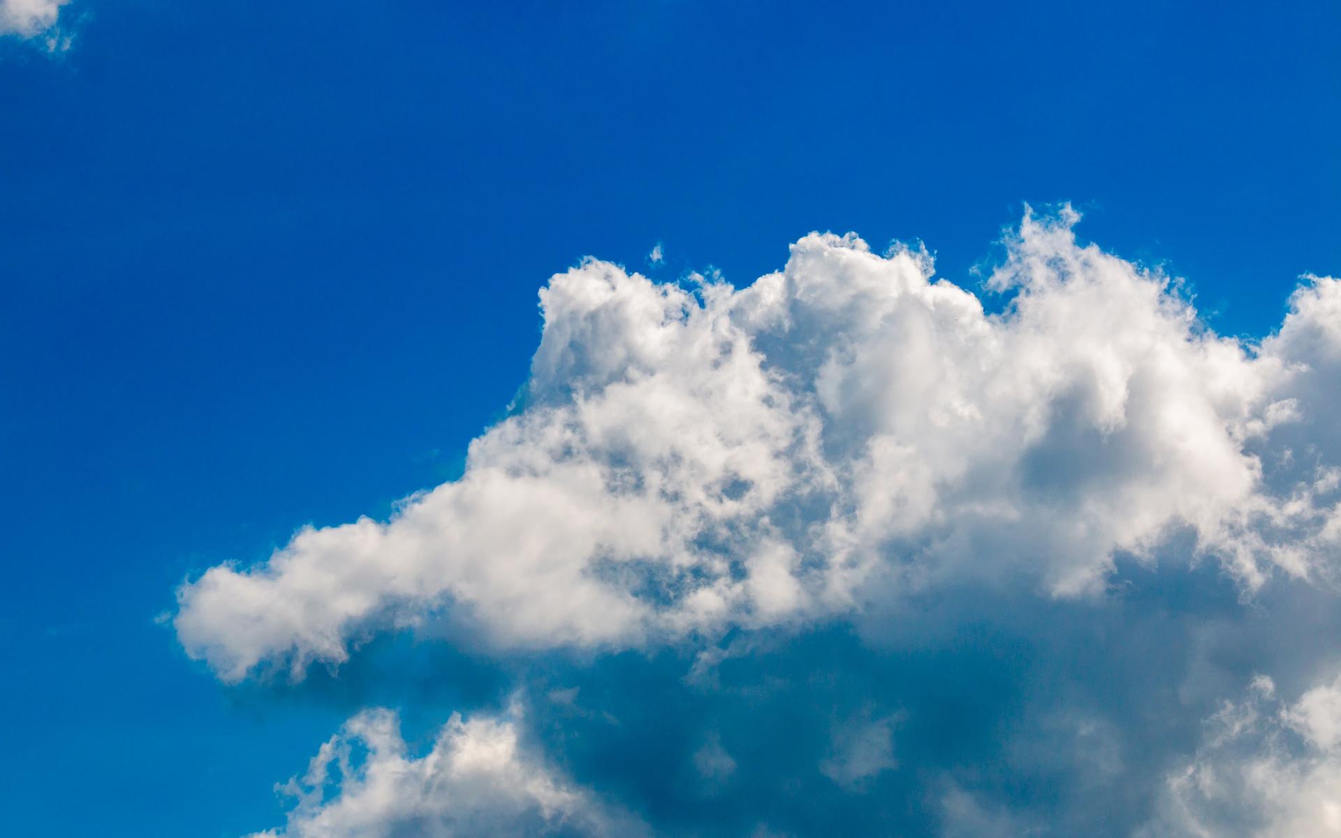 Blauer Himmel