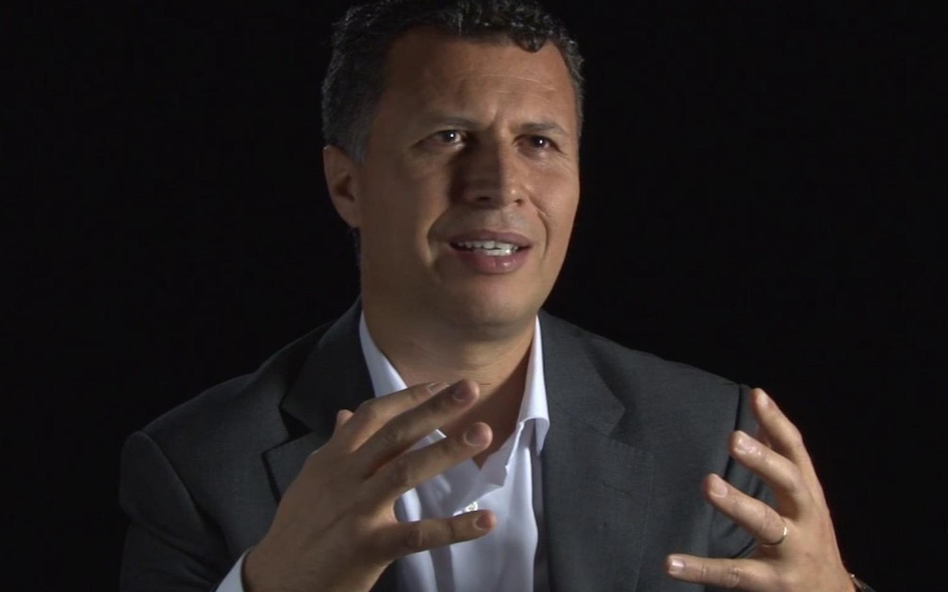 Rachid, in einem Interview