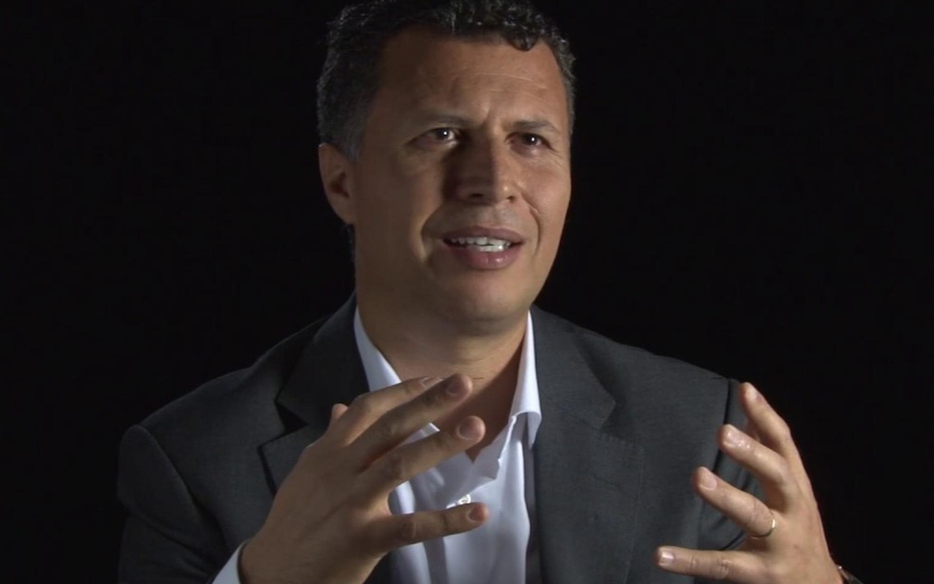 Rachid, in einem Interview
