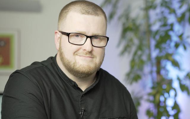 Dawid erzäht bei WunderHeuteTV von seinen erlebten Wundern.