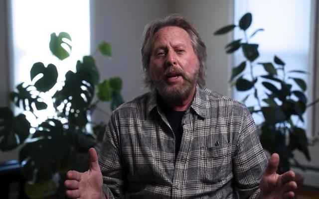 Von der Hippie-Illusion zu Gott: Thomas Petrofsky
