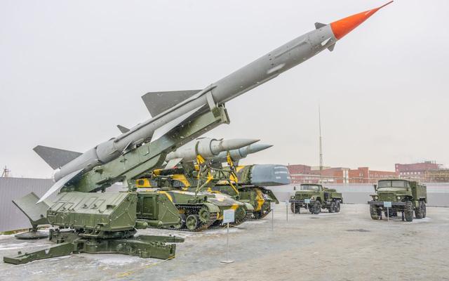 Eine Langstrecken-Rakete
