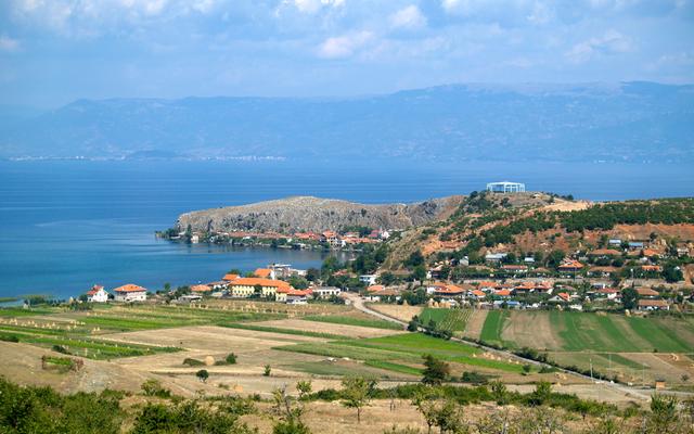 Albanien