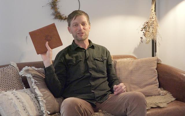 Kuno mit Bibel